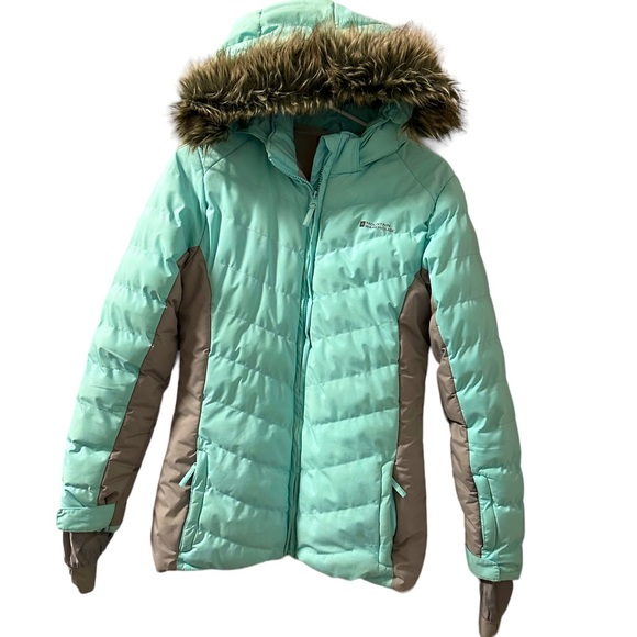 Mountain Warehouse Other - Mountain Warehouse Winter Puffer Jacket (Girls Sz 13)